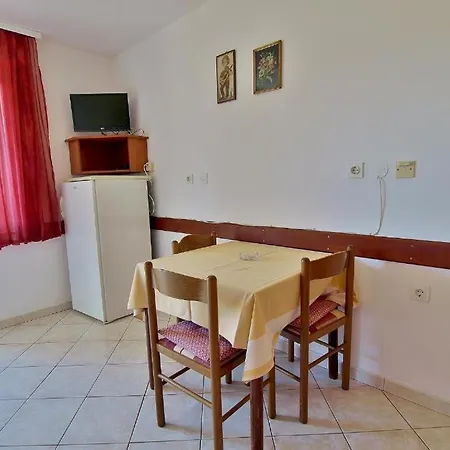 Apartmán With Parking Space Lopar, Rab - 22583 Lopar