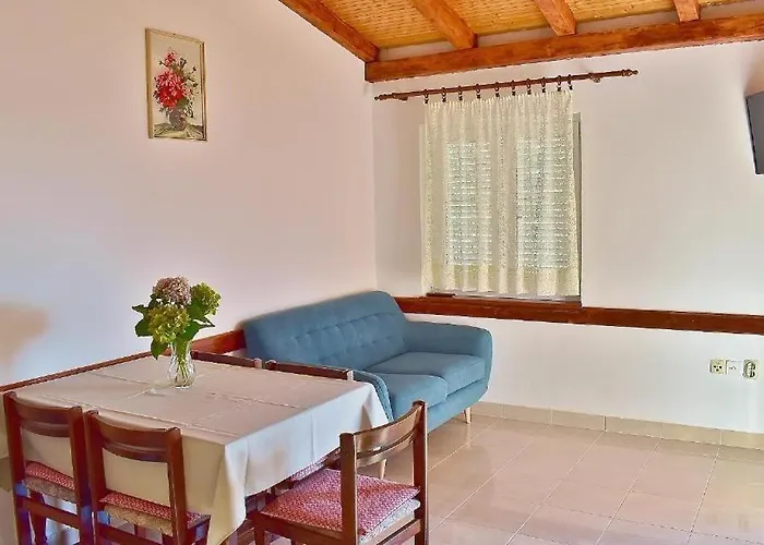 With Parking Space Lopar, Rab - 22583 Appartamento Lopar